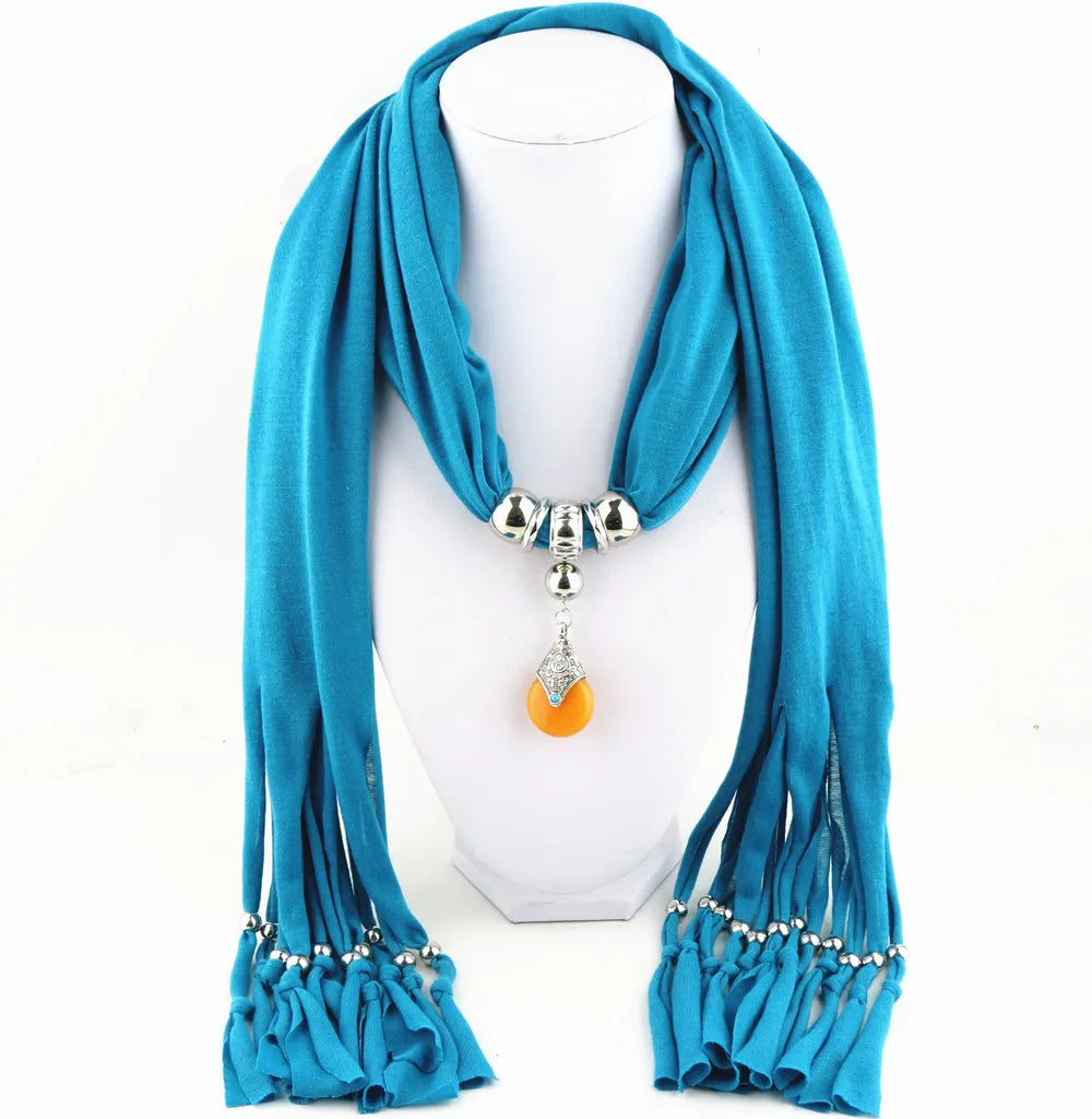 Women Vintage Tassels Pendant Design Necklace Scarf